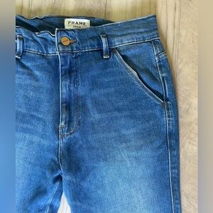 FRAME Denim Le Slender Straight Leg Jean in Thistle 27